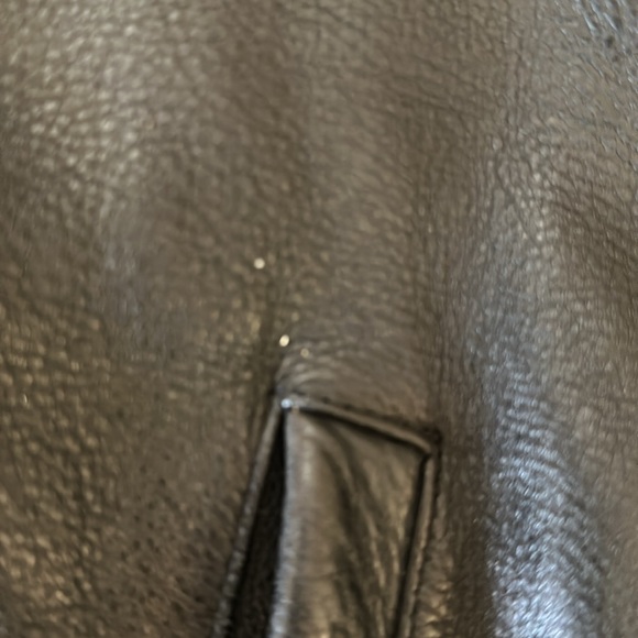 Leather jacket with mark which may be removable. Discounted price regardless. - Picture 4 of 6